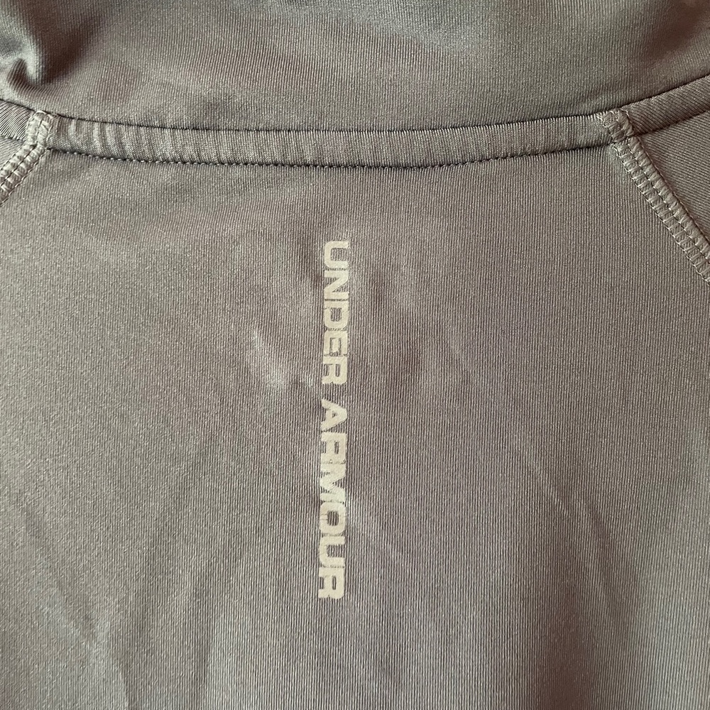 Under armour Men’s shirt size large - Picture 5 of 7